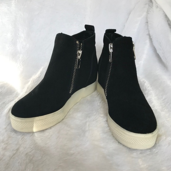 Steve Madden Wedgie Wedge Sneakers - Picture 3 of 6